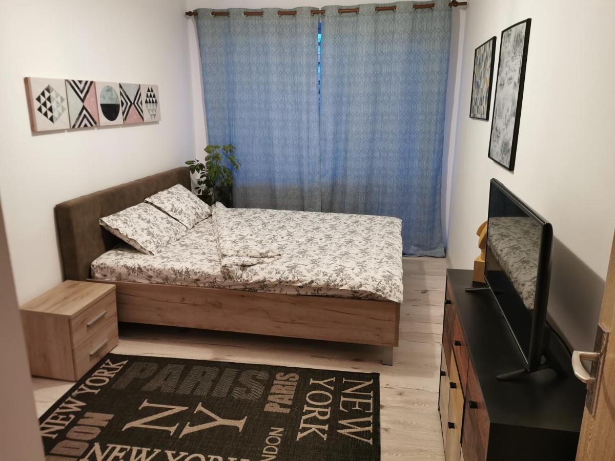 Apartament Downtown Apartment Cluj-Napoca Ngoại thất bức ảnh