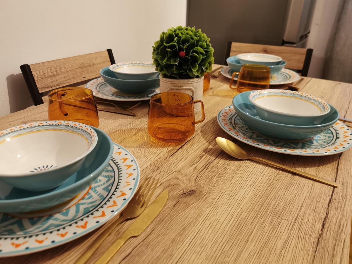 Apartament Downtown Apartment Cluj-Napoca Ngoại thất bức ảnh